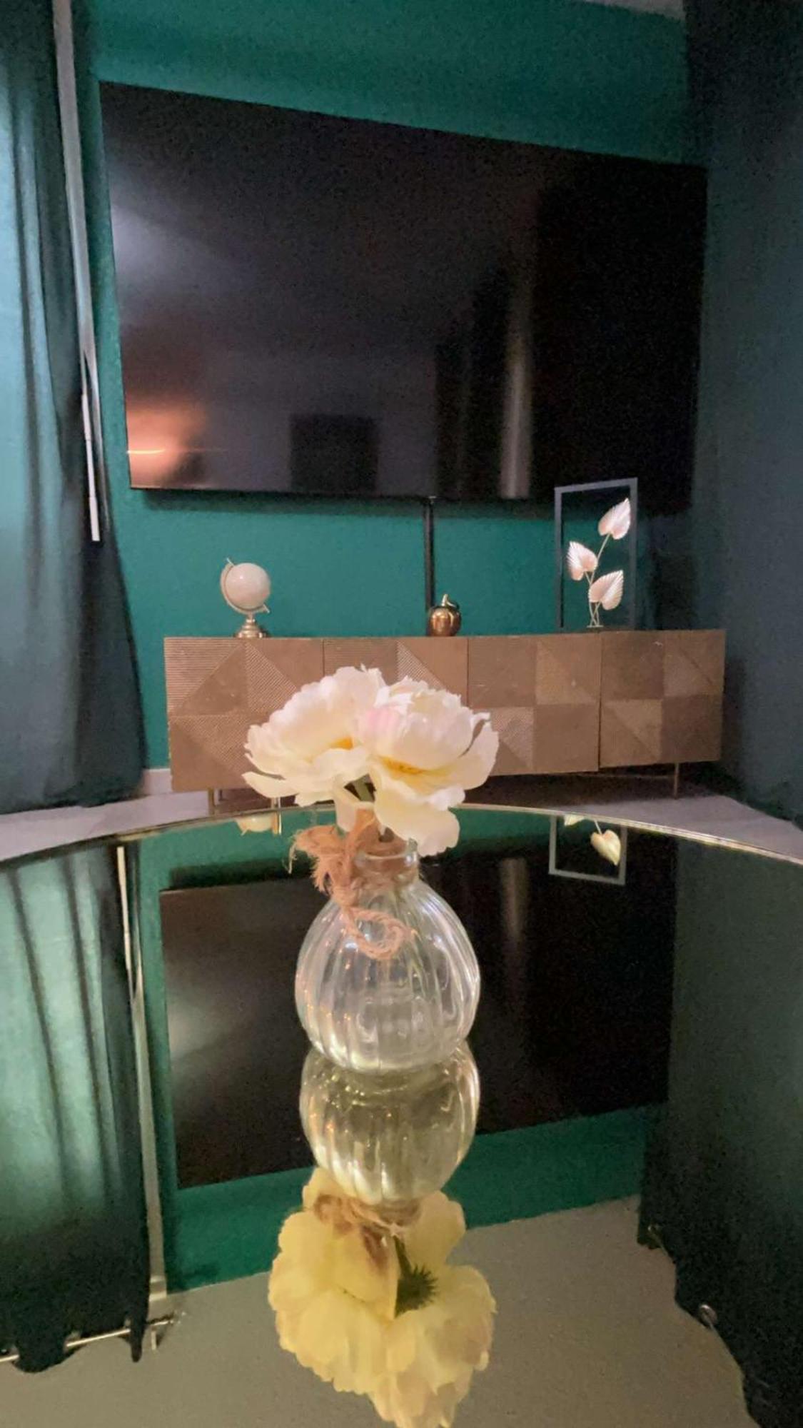 Suite Jacuzzi "Spa Privatif " Appartement Jacuzzi Toulouse Exterior foto